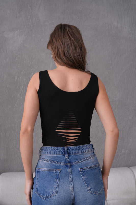 Lazer Kesim Viskon Detaylı Çıtçıtlı Bodysuit
